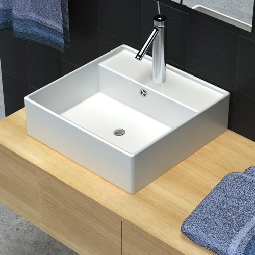 Ceramic Basin Square with Overflow and Faucet Hole 41 x 41 cm